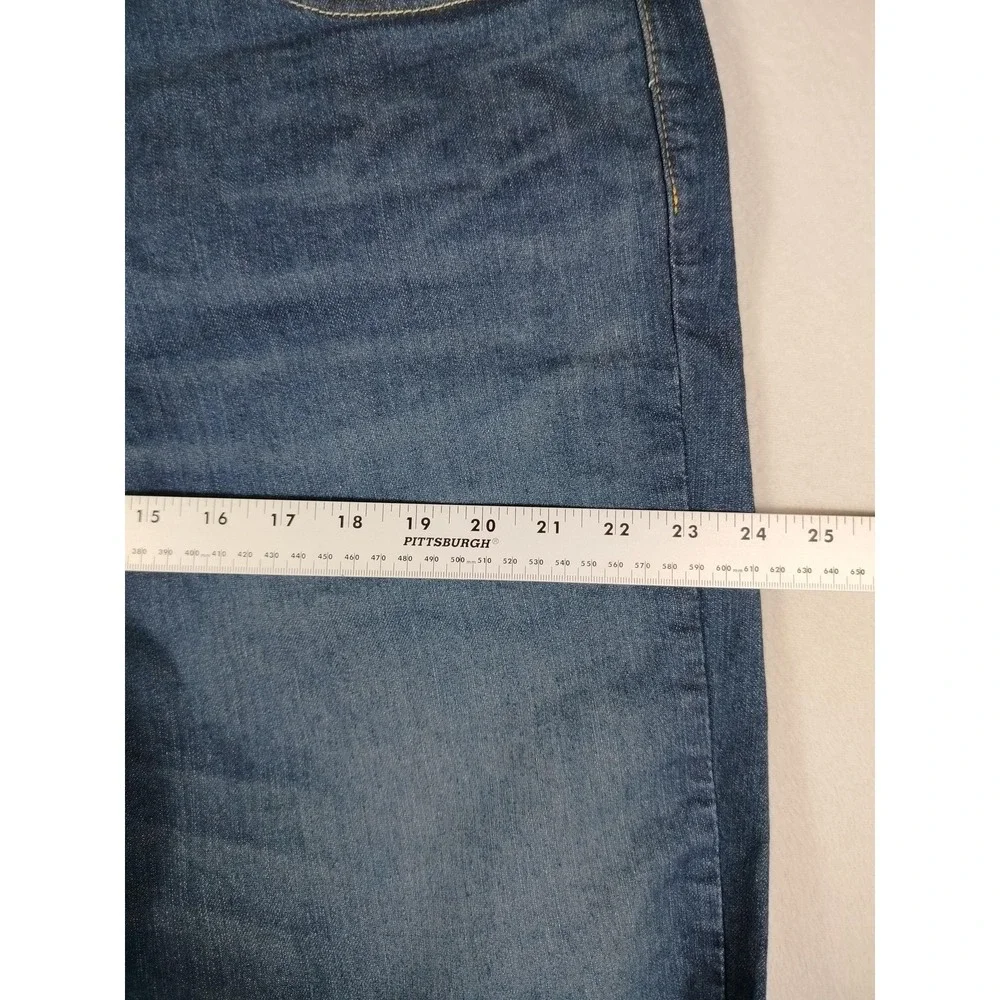 Levis brand levi